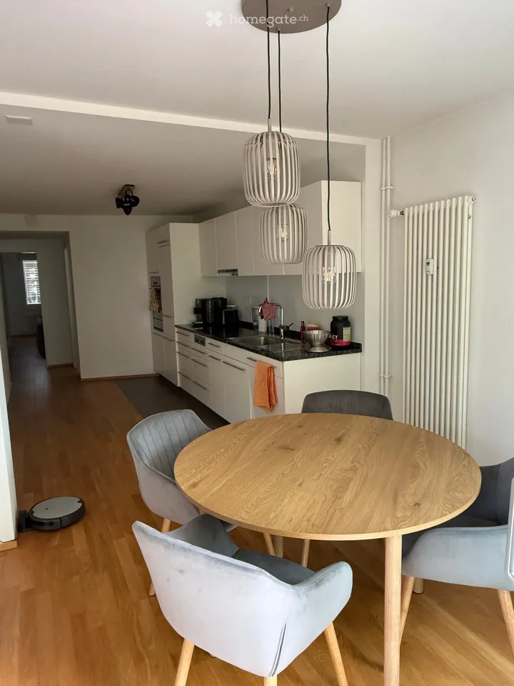 Helle Wohnung mit Garten an Top-Lage