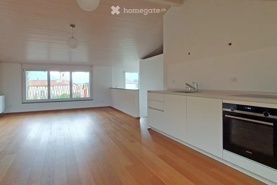 Charmante 3.5-Zimmer-Ferienwohnung im historischen Herzen von Locarno (Zweitresidenz)