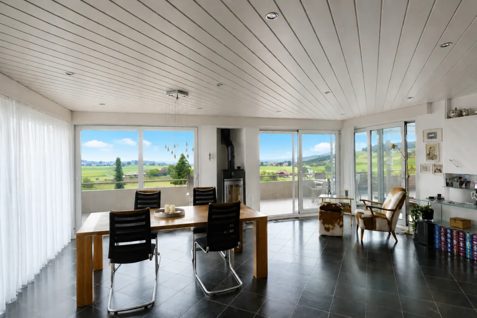 GROS IMMOBILIER - Maison individuelle dépendante avec vue unique sur la campagne