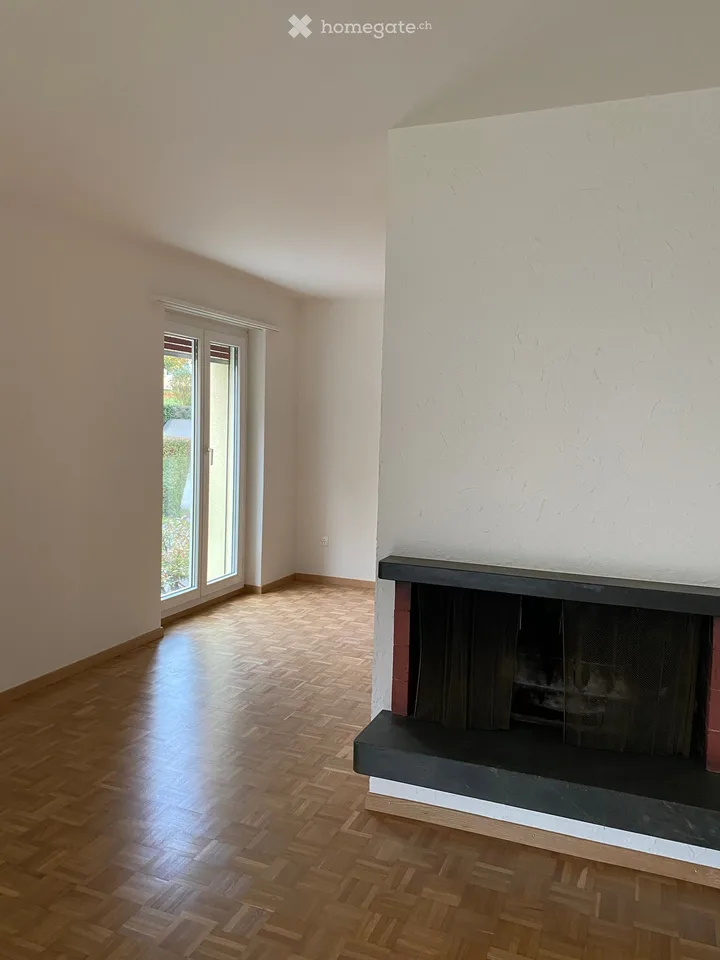 schöne, helle und ruhig gelegene 3 1/2 Zimmerwohnung