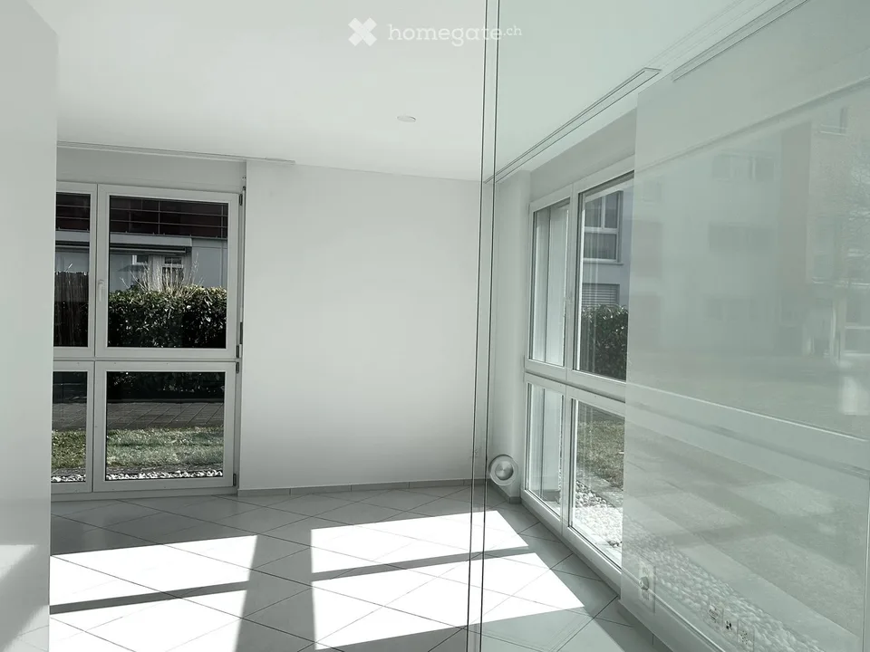 Exclusive newly renovated 4 ½ room garden apartment in Weinfelden