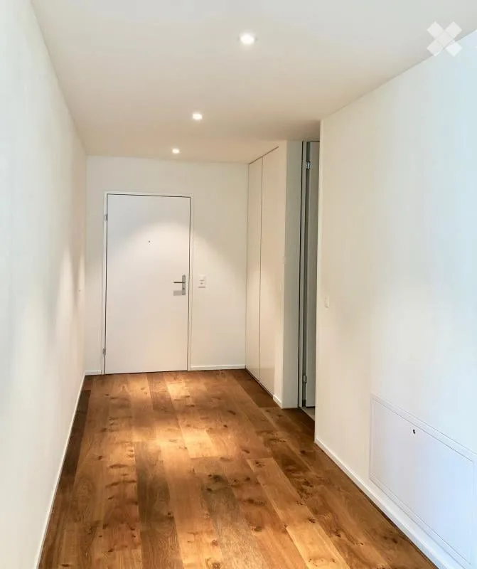 Grand, Moderne appartement de rêve 4.5-pièces avec balcon et belle vue à Rapperswil-Jona