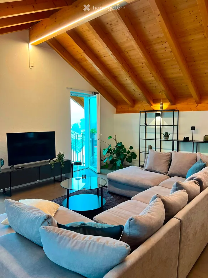 Appartamento 2.5 locali mansardato a Cadempino (120mq)