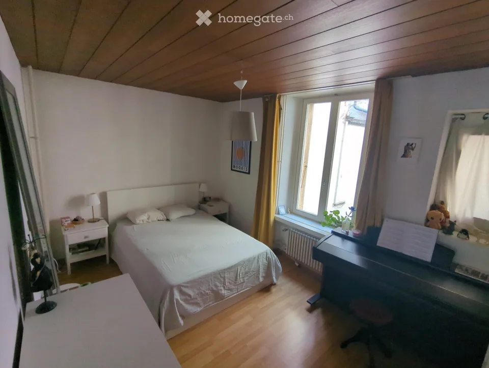 Untervermietung von Wohnung im Stadtzentrum Neuchâtel - Ab Ende Oktober