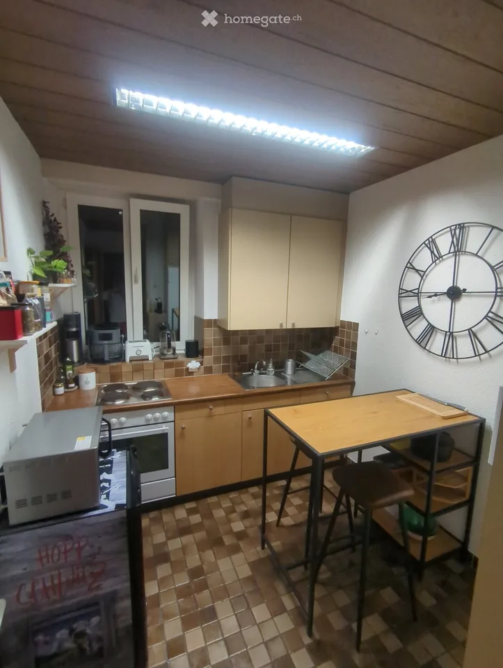 Untervermietung von Wohnung im Stadtzentrum Neuchâtel - Ab Ende Oktober