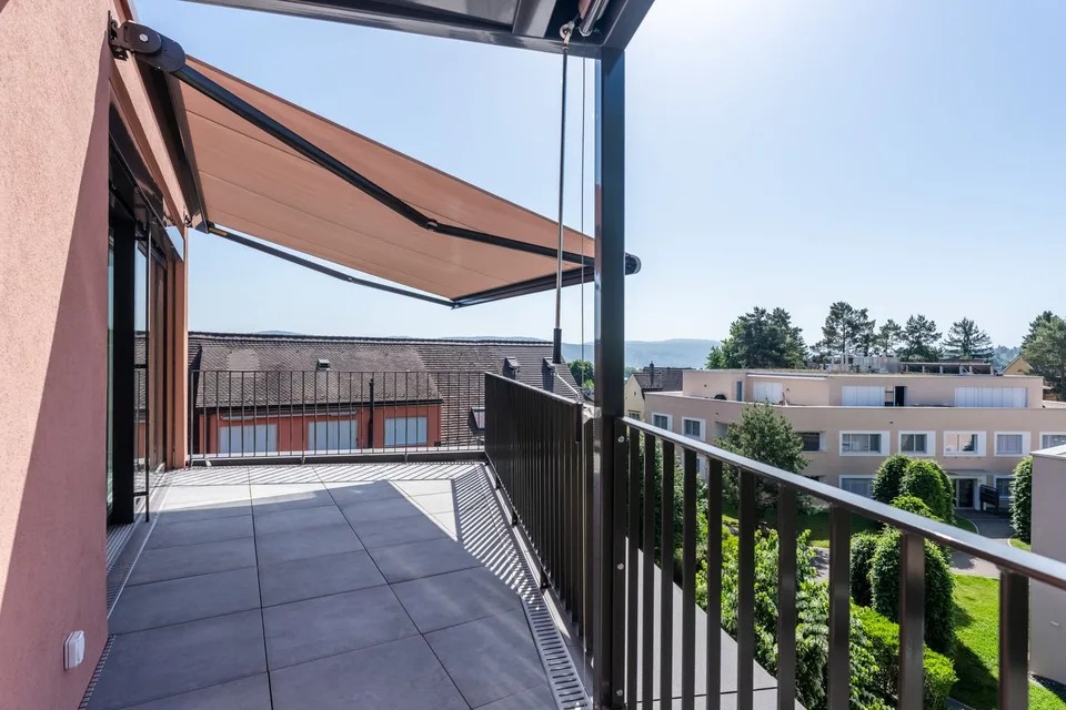 Exklusive 5.5-Zimmer-Attikawohnung mit vier Dachterrassen