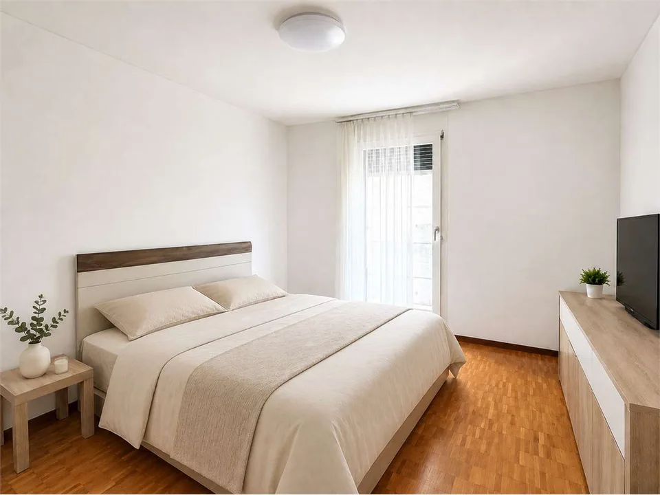 Bright attic of 4.5 rooms with lake view in Minusio