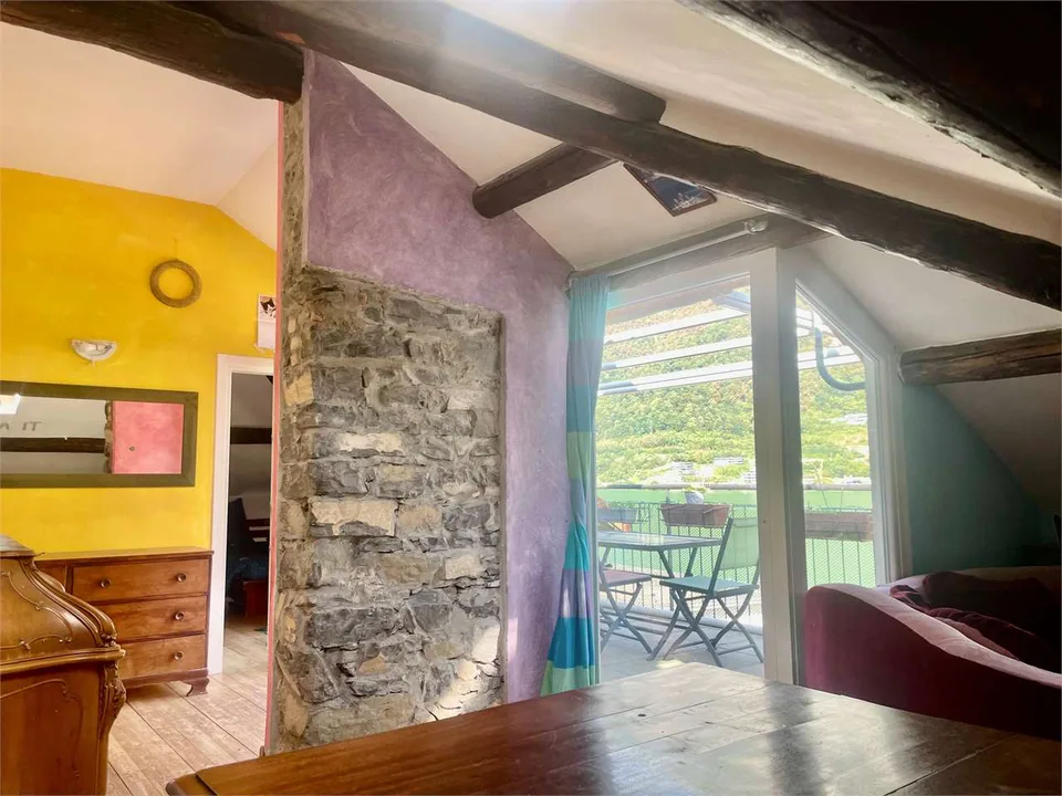 RIVA SAN VITALE - TWO APARTMENTS DIRECTLY ON THE LAKE WITH BREATHTAKING VIEWS
