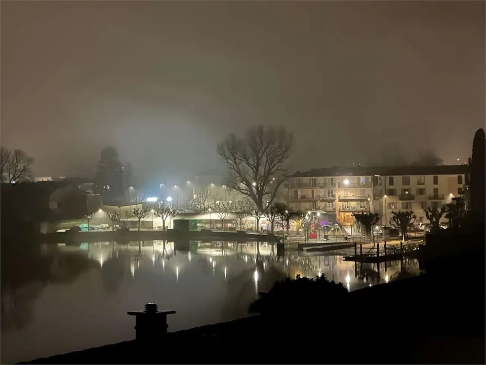 RIVA SAN VITALE - TWO APARTMENTS DIRECTLY ON THE LAKE WITH BREATHTAKING VIEWS