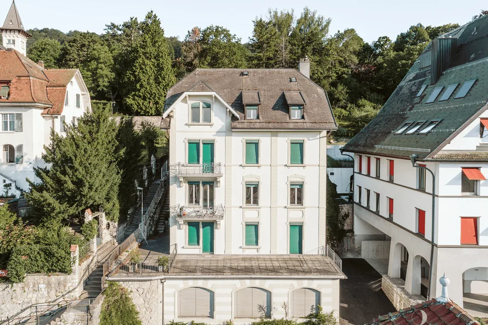 Ruhige Lage mit tolle Aussicht! Un endroit calme avec une belle vue!