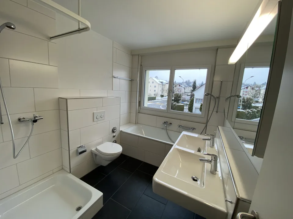 3.5-room apartment with balcony in Dietlikon