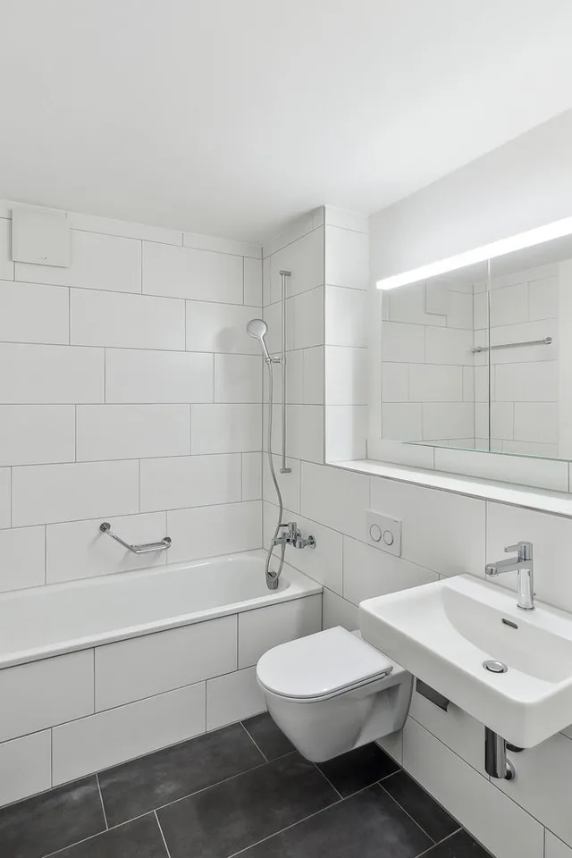 frisch sanierte 4.5-Zimmer-Wohnung mitten in Schwerzenbach