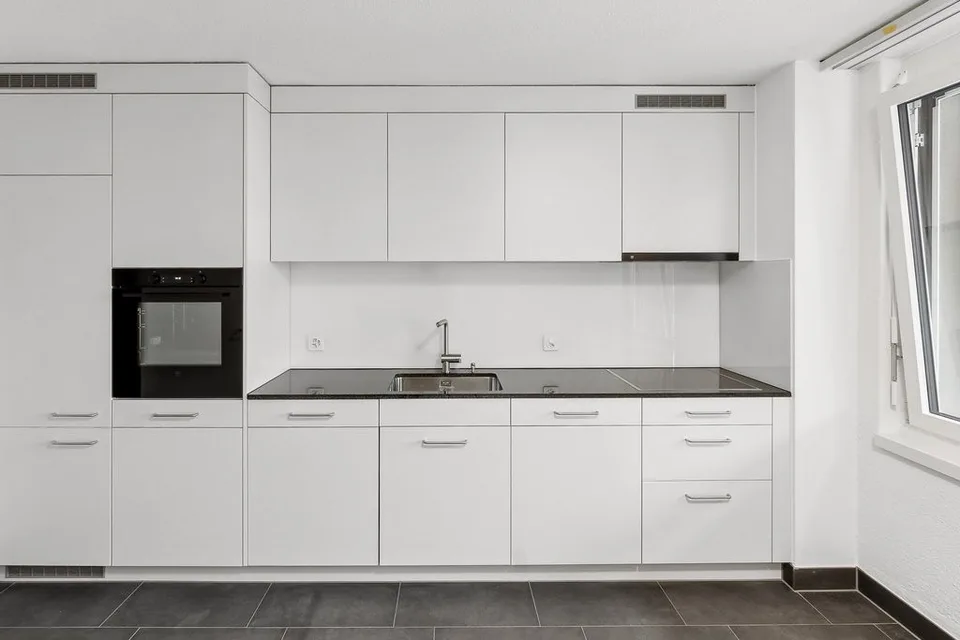 frisch sanierte 4.5-Zimmer-Wohnung mitten in Schwerzenbach