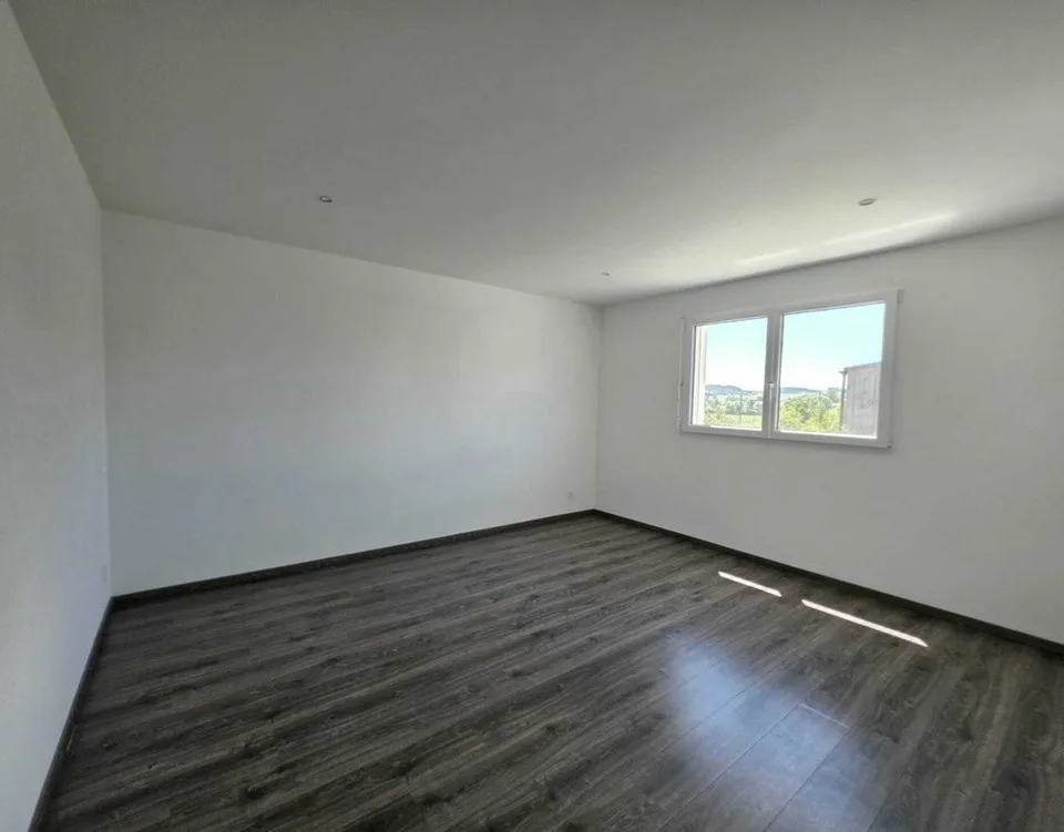 Semi-detached villa with 5.5 rooms in Romont