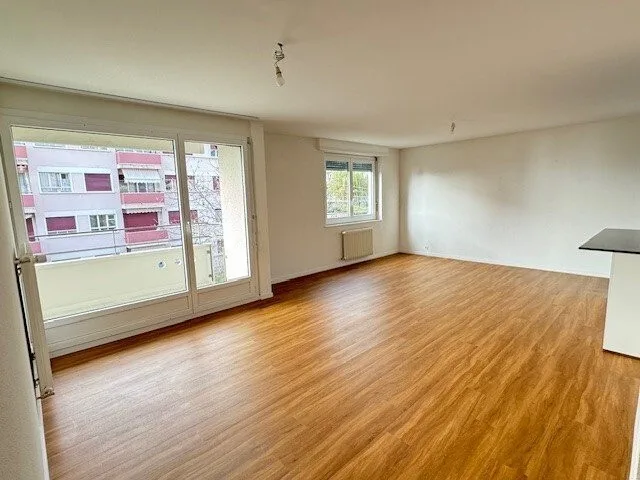 Schönes Apartment in idealer Lage in Pully