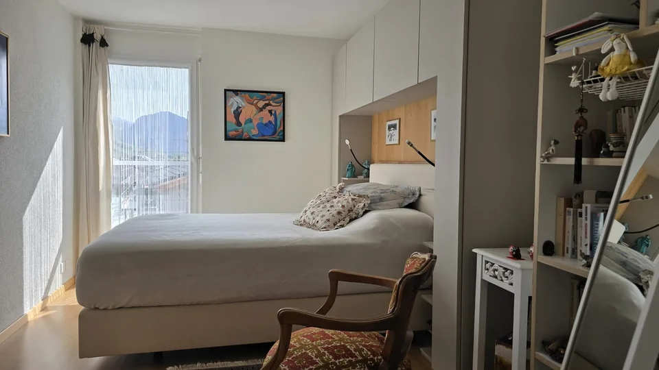 Spacious 4.5-room apartment with terrace in Grimisuat – View and calm guaranteed