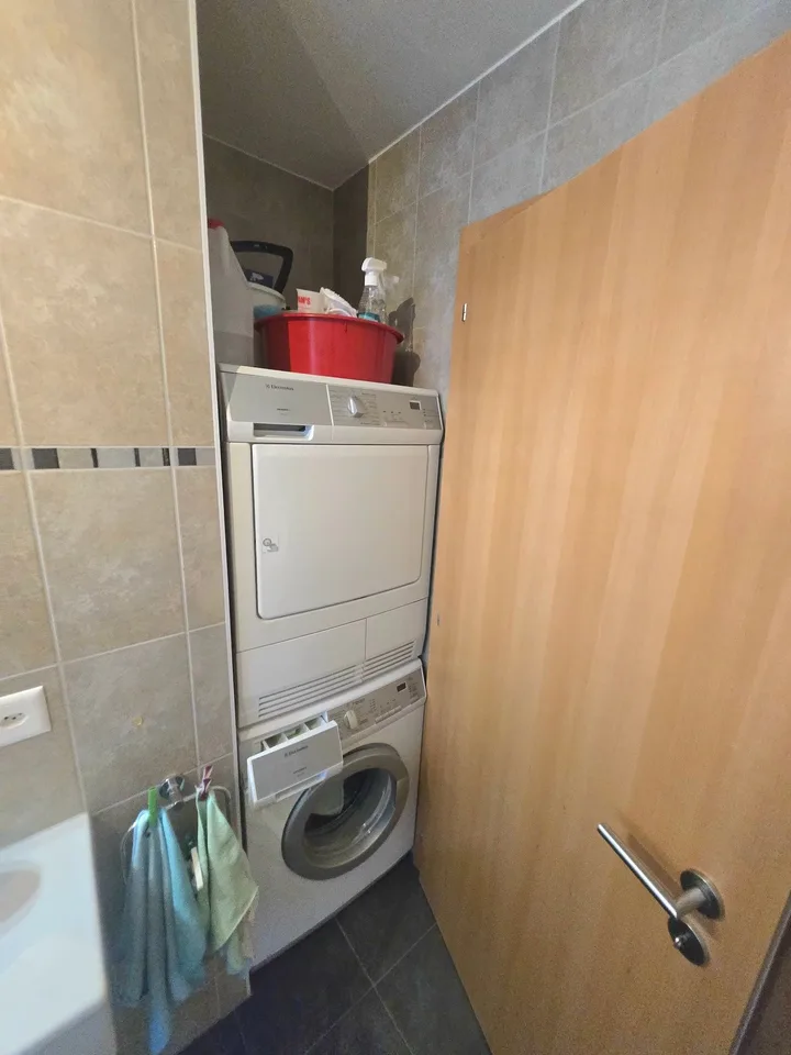 Spacious 4.5-room apartment with terrace in Grimisuat – View and calm guaranteed