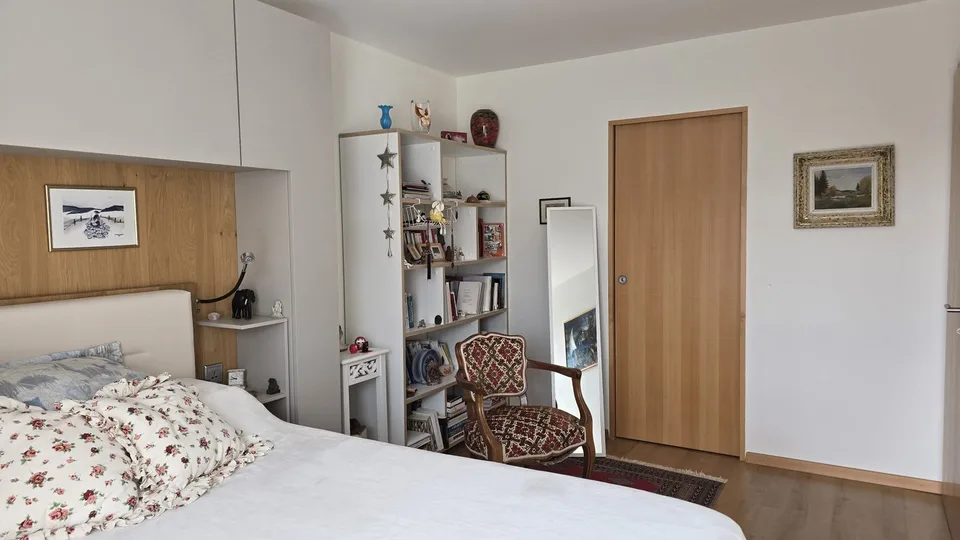 Spacious 4.5-room apartment with terrace in Grimisuat – View and calm guaranteed