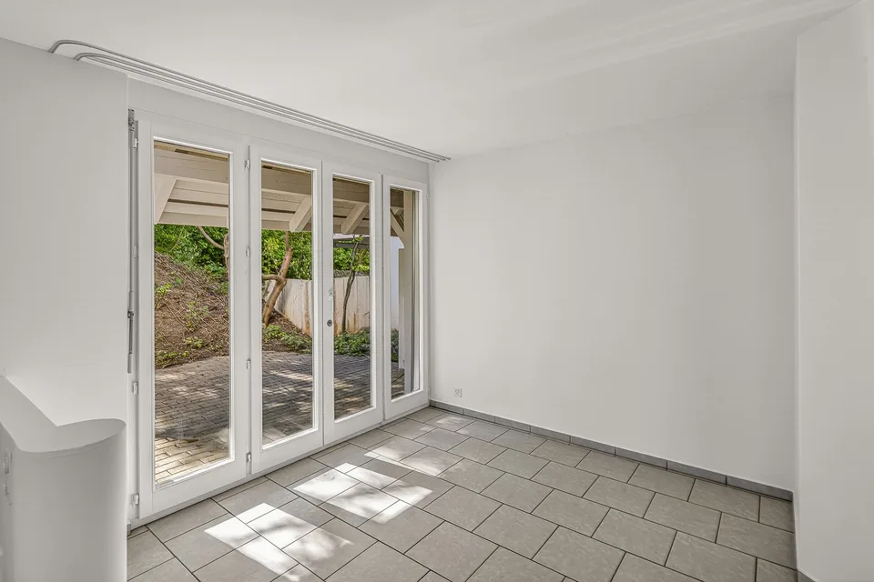 Maison unifamiliale de 6,5 pièces avec jardin dans un endroit calme