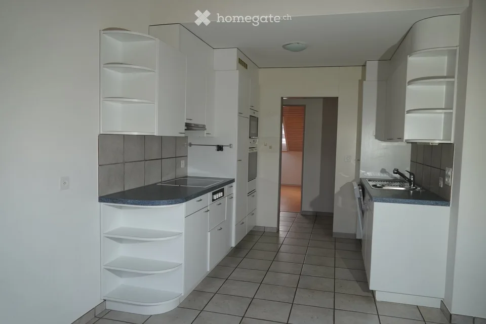 Charmante 5-Zimmer-Dachgeschosswohnung in Gränichen