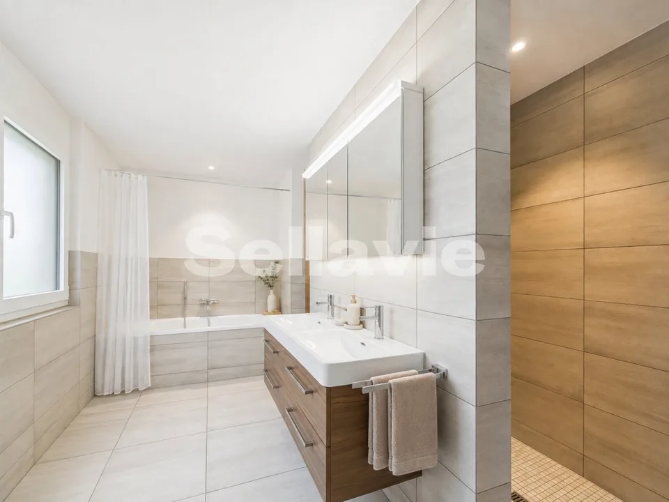 A home for discerning connoisseurs!