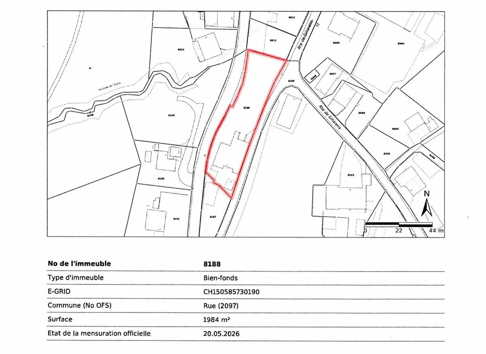 Parcelle nella zona del villaggio di 2'643 m2 con potenziale di valorizzazione – foto 2 di 6