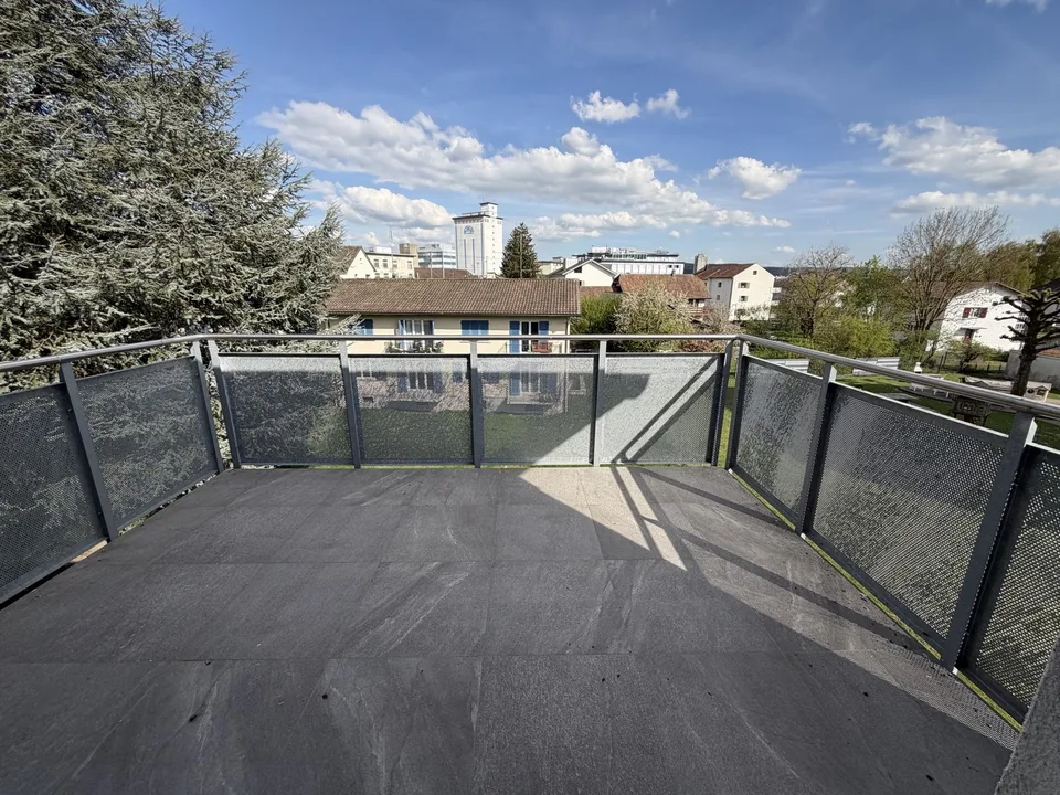 Helle 3-Zimmer-Wohnung mit Balkon in Aarburg