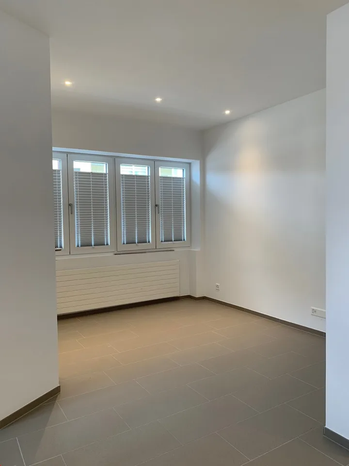 Appartement rénové de 2,5 pièces - Rez-de-chaussée (Appartement 7)