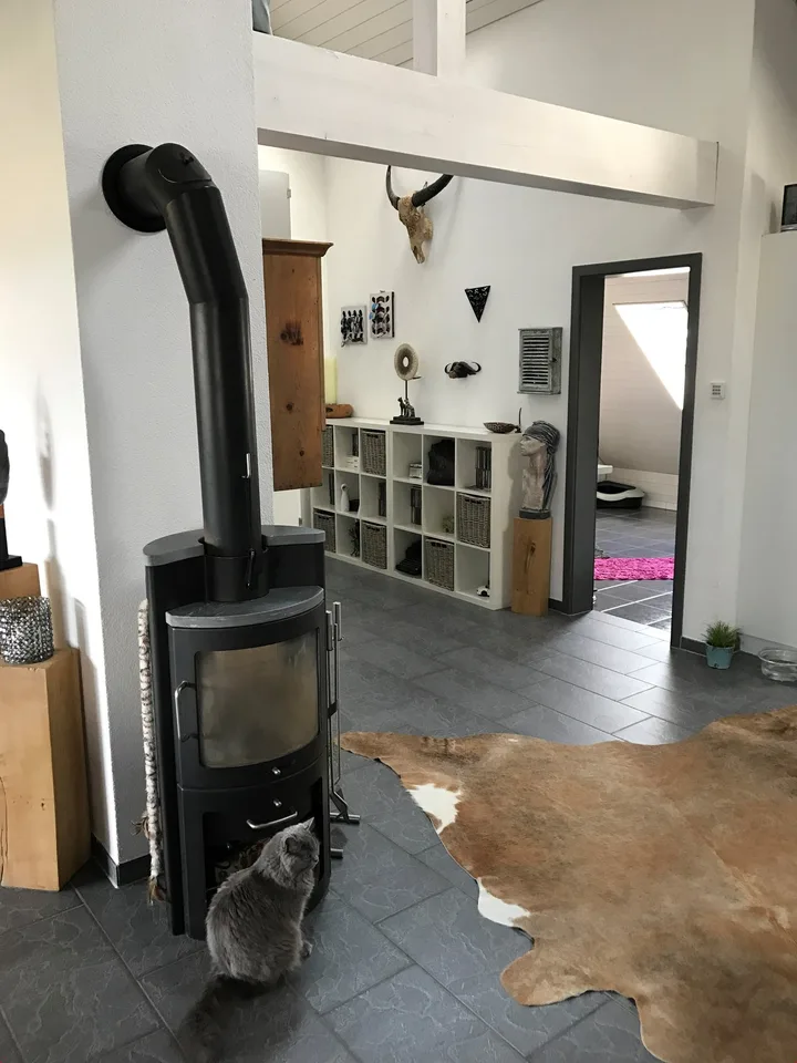 grosszügige 3.5-Zi-Dachwohnung mit wunderbarer Aussicht!