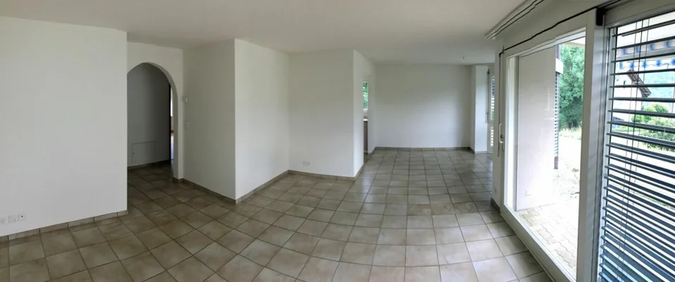 Cercasi subaffittuario per appartamento 3.5 locali con posto giardino a Liesberg