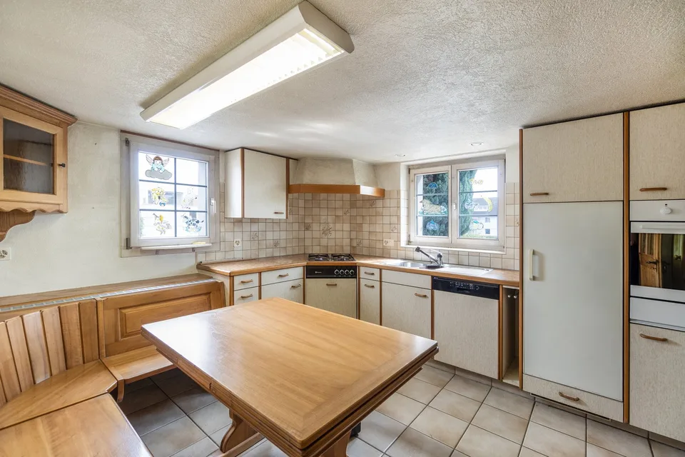 Charmantes Riegelhaus mit Stall und grosszügigem Umschwung