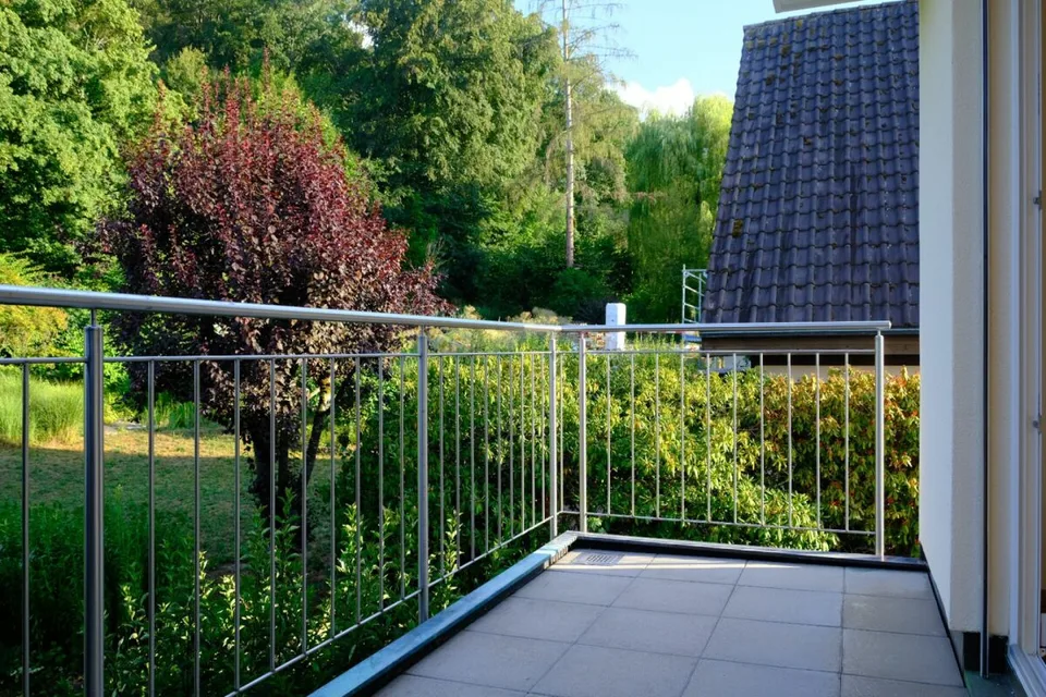 Charmante 2.5-Zimmer-Wohnung mit Aussicht ins Grüne in Aesch BL
