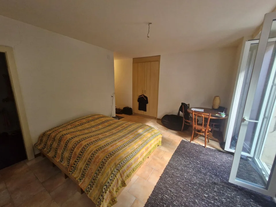 Großes Studio mit Terrasse in La Sarraz