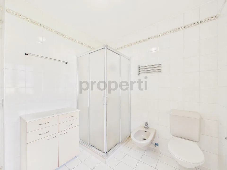 Elegant detached house with 4.5 rooms and mountain view in Pollegio