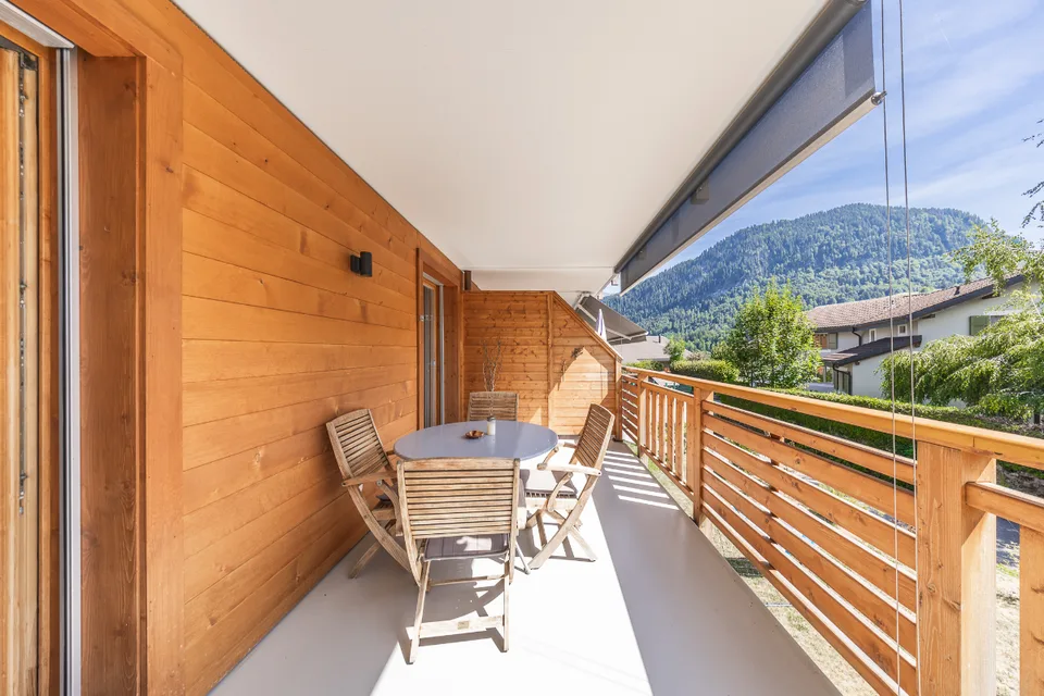 Moderne 2½-Zimmer-Wohnung mit großem Balkon