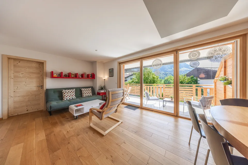 Moderne 2½-Zimmer-Wohnung mit großem Balkon