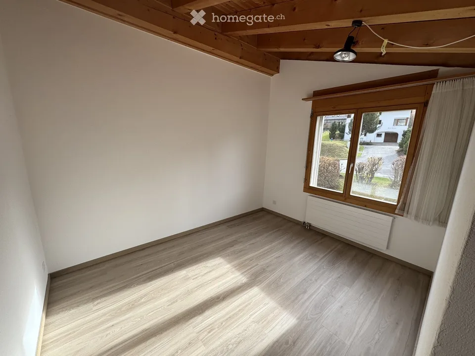 Ruhige Dachwohnung in Flims Waldhaus mit Aussicht