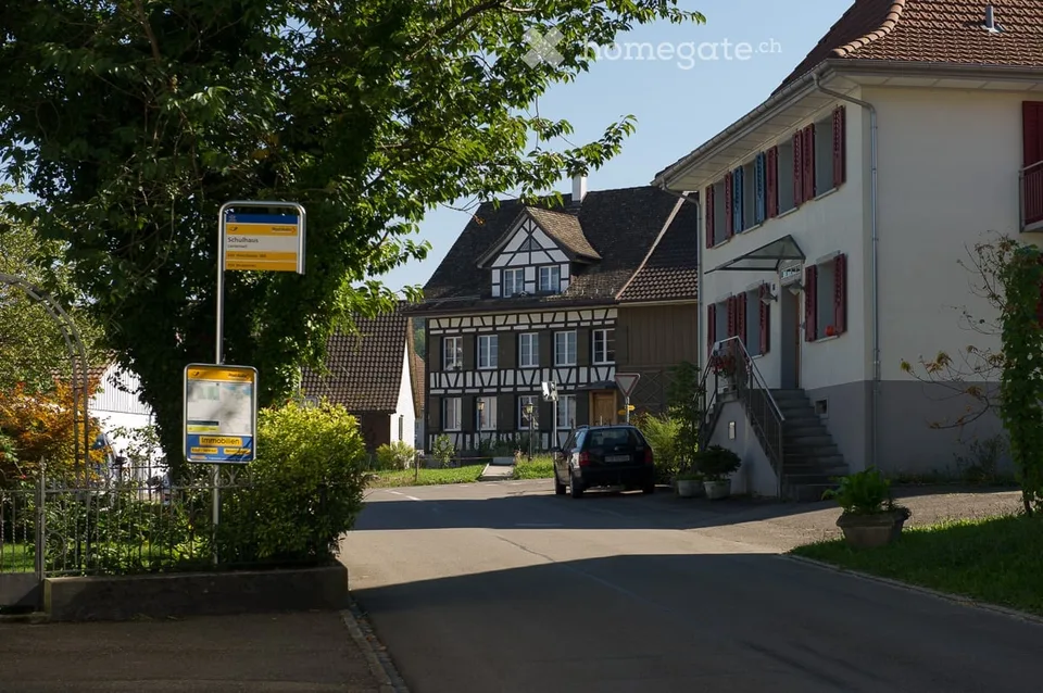 Charmante 4.5-Zimmer-Wohnung in historischem Landhaus in Lanterswil