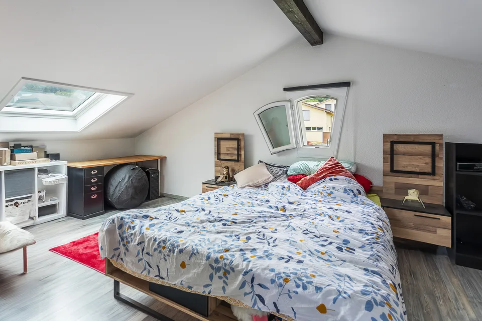 Einfamilienhaus mit Garage und Autoverdeck