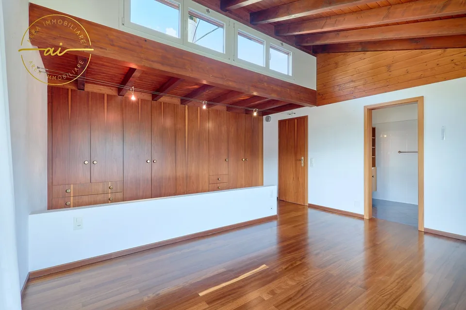 Villa mit separatem Studio und wunderschönem Garten