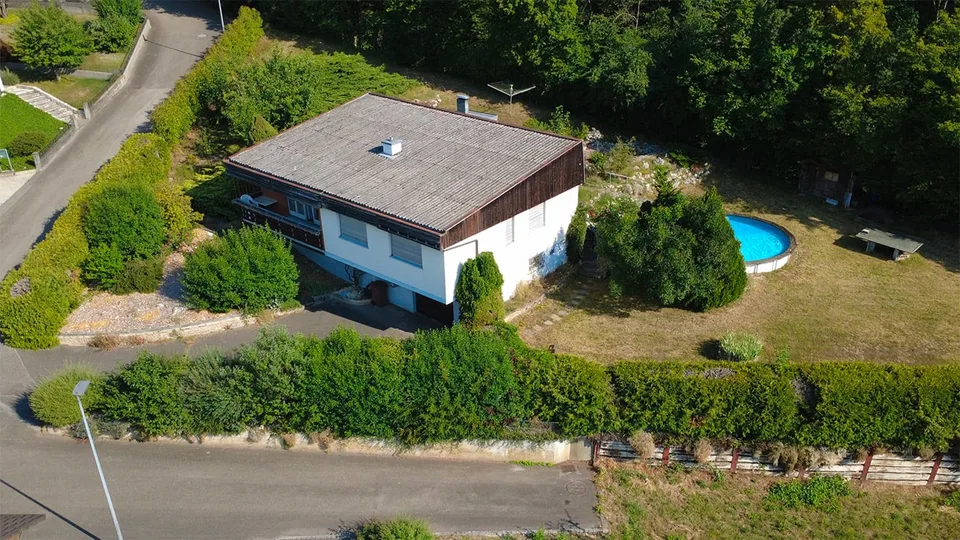 Villa de 5,5 pièces idéalement situé sur une magnifique parcelle
