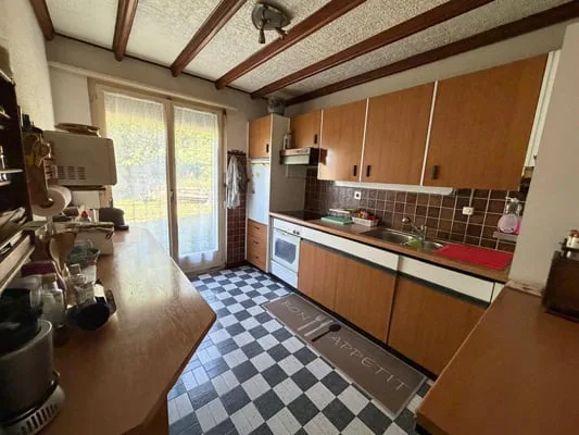 Villa de 5,5 pièces idéalement situé sur une magnifique parcelle