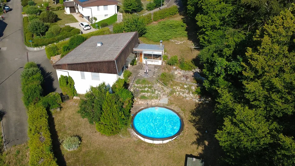 Villa de 5,5 pièces idéalement situé sur une magnifique parcelle