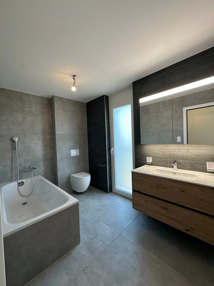 Design incontra qualità di vita - appartamento di nuova costruzione esclusivo con isola cucina e piano ben pensato