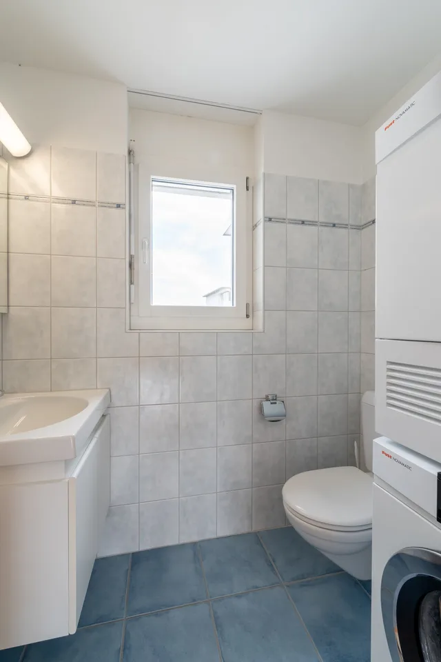 Charmante 3.5-Zimmer-Attikawohnung im 4. OG in Suhr
