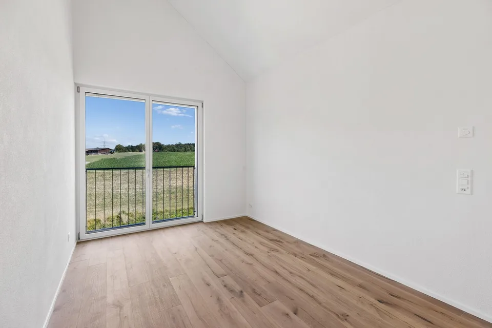 Edificio nuovo con vista panoramica - appartamento moderno di 3,5 locali in mansarda con molto comfort abitativo