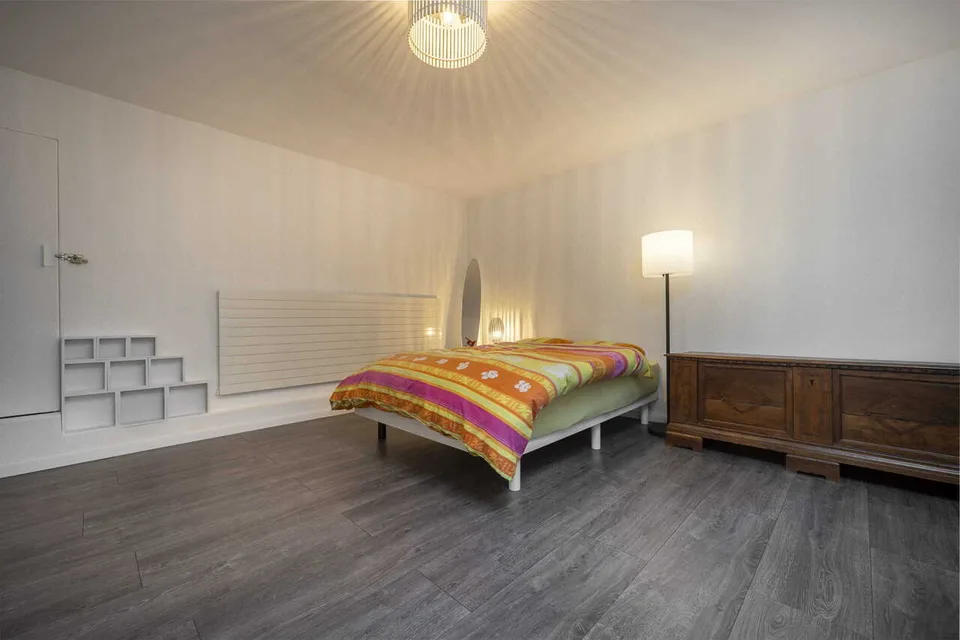 Gewerbeimmobilie - Fitness + Apartment - Exklusiv