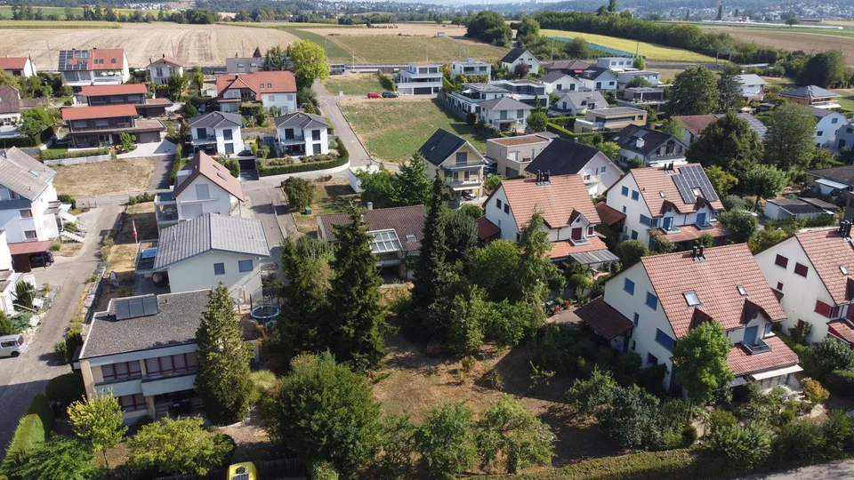 Bauland mit Entwicklungspotenzial auf 1'451 m2 Grundstücksfläche