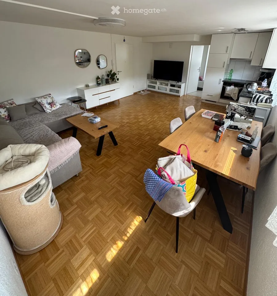 2-Zimmer-Gartenwohnung in Bottmingen – 55 m², Gartensitzplatz & Parkplatz