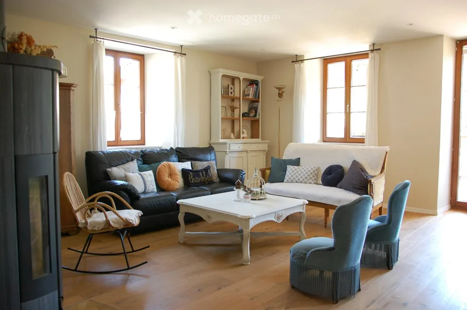 Large 7.5-room duplex in Ballaigues – Available from October 2026